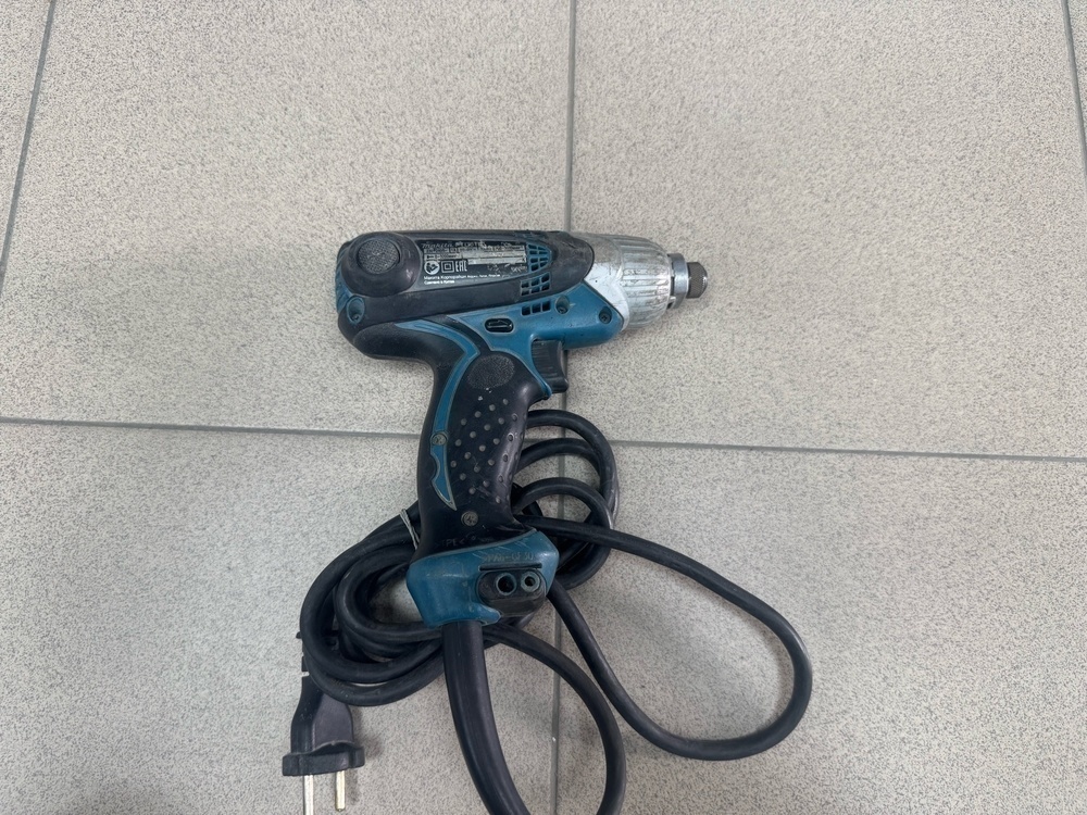 Шуруповерт Makita TD0101F