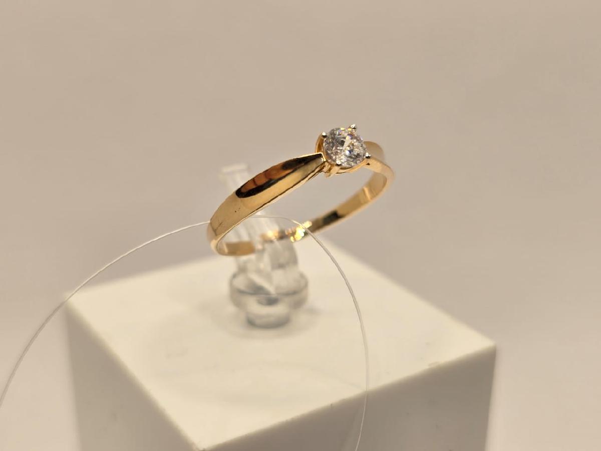 КОЛЬЦО С КАМНЕМ (Au 585)