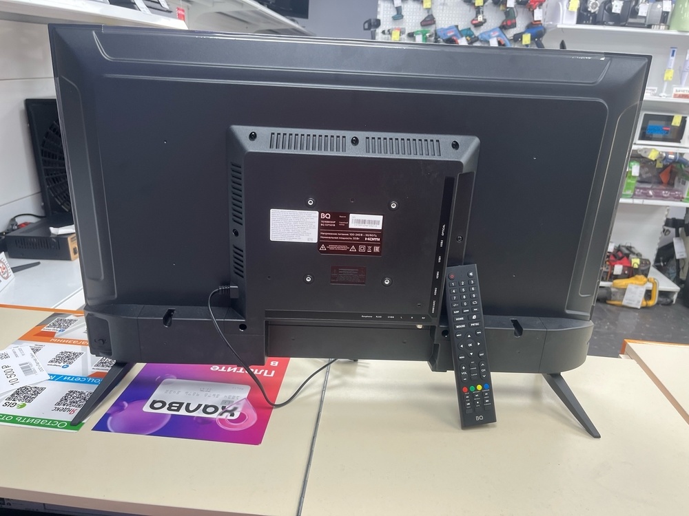 LED Телевизор BQ 32FS01B