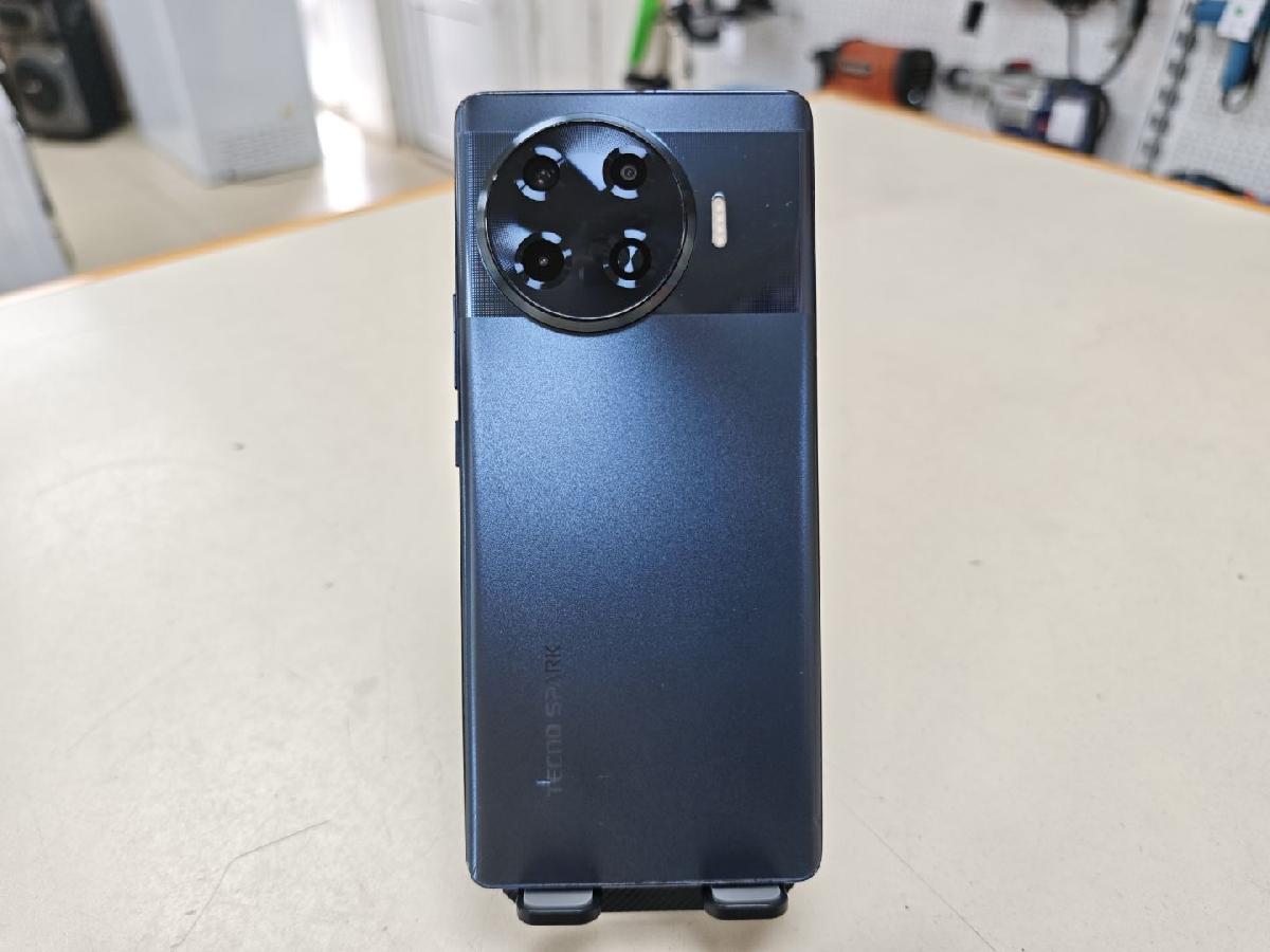 Смартфон Tecno SPARK 20 PRO + 8/256