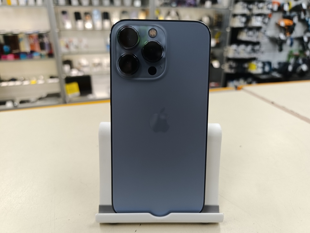 Смартфон Apple iPhone 13 Pro 128Gb