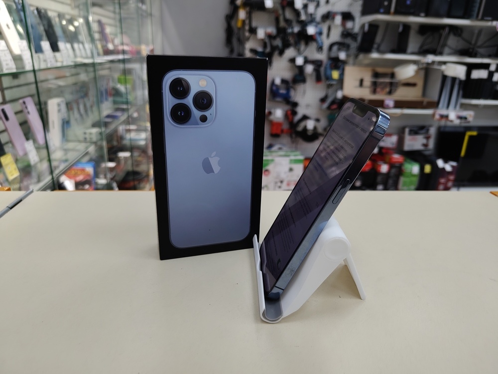 Смартфон Apple iPhone 13 Pro 256Gb