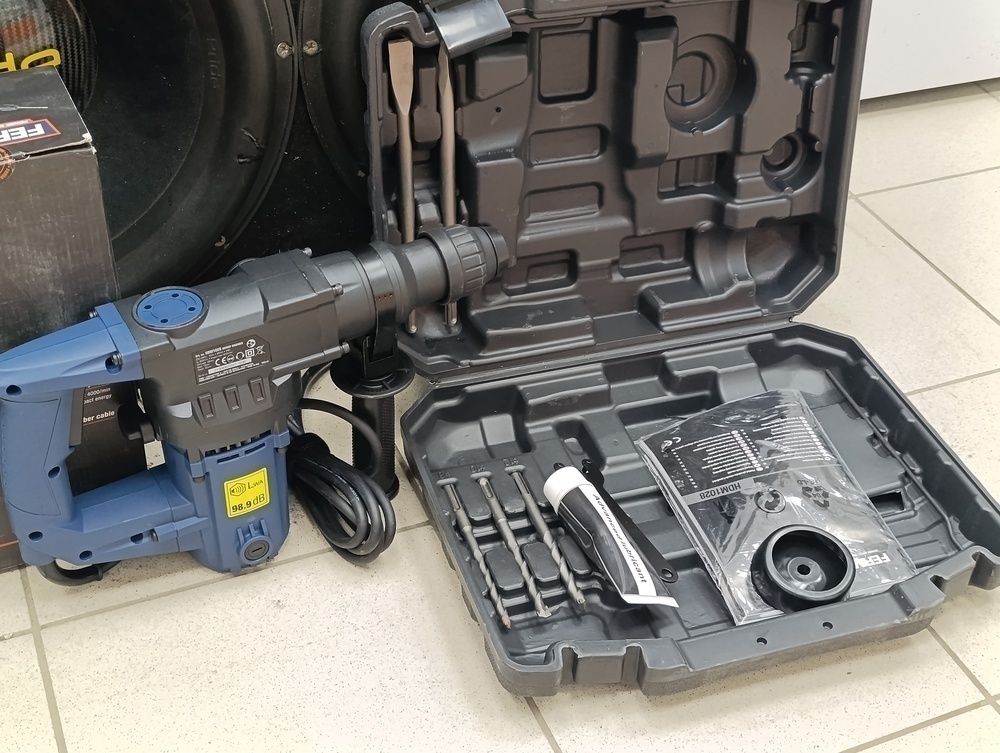 Перфоратор Ferm HDM1028