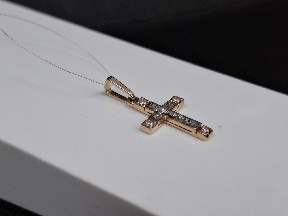 ПОДВЕСКА КРЕСТ с камнями (Au 585)