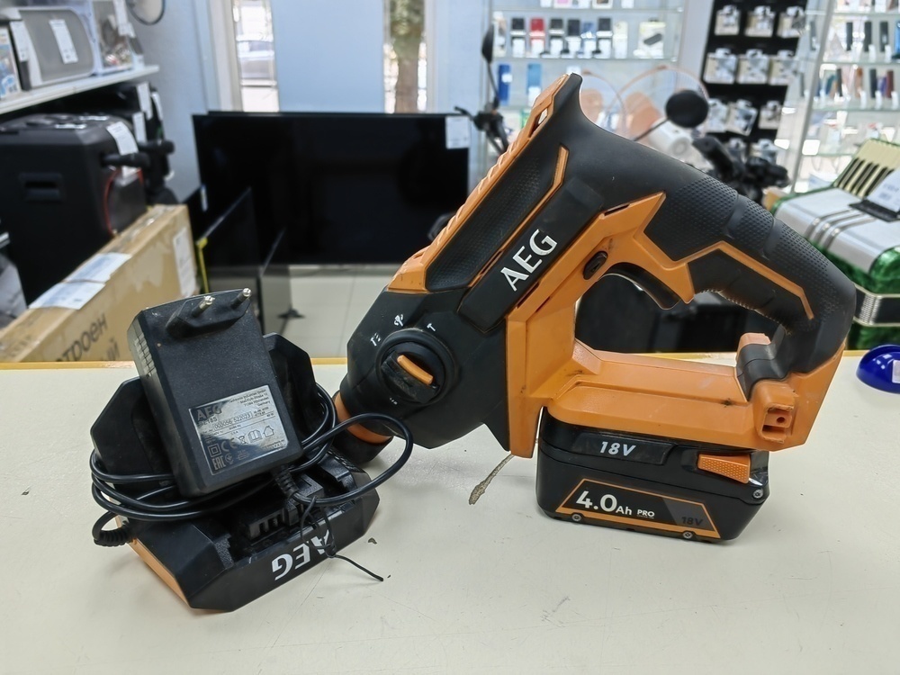 Перфоратор AEG BBH18C