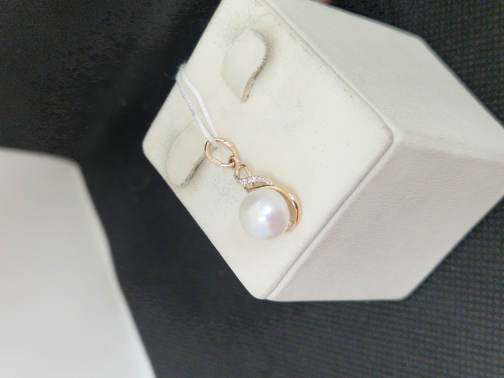 ПОДКМИ585 ПОДВЕСКА С КАМНЯМИ (Au 585)