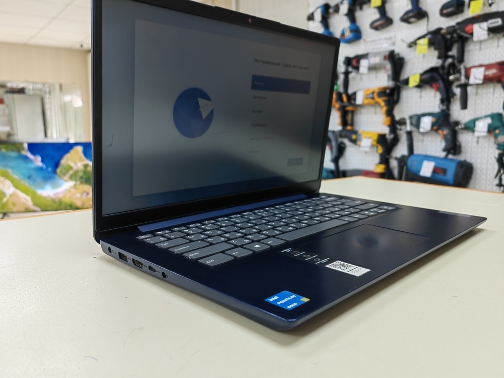 Ноутбук Lenovo; Pentium Gold 7505, Intel UHD Graphics, 8 Гб, 256 Гб, Нет
