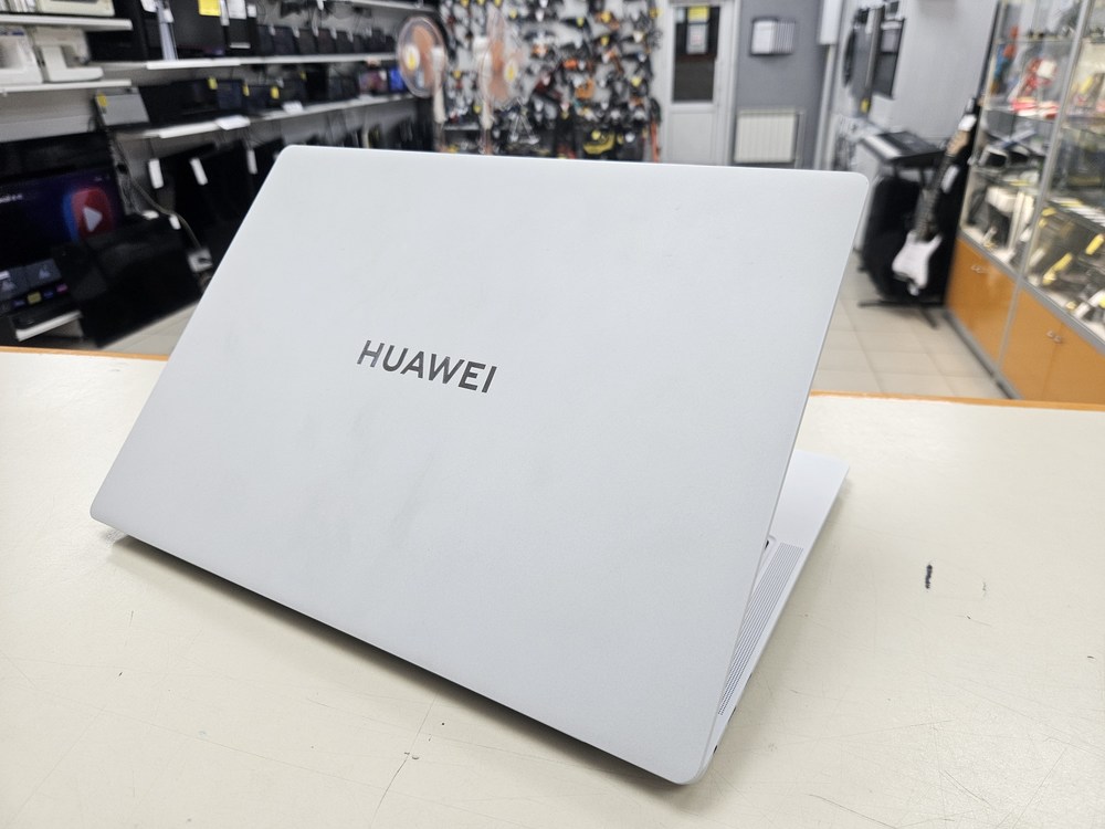 Ноутбук Huawei MateBook X Pro; Core i7-1255U, Iris(R) Xe Graphics, 16 Гб, 1 Tb, Нет