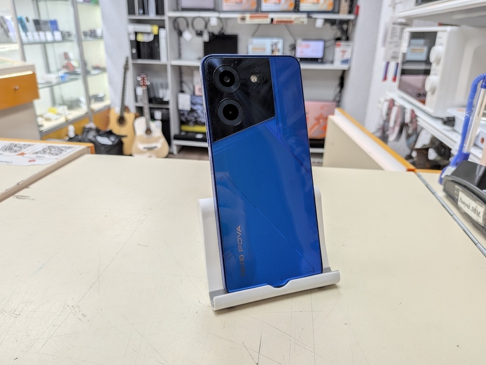 Смартфон Tecno Pova 5 8/256
