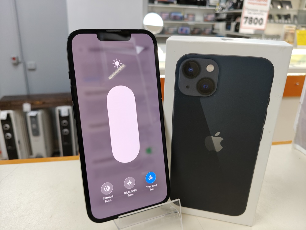 Смартфон Apple iPhone 13 128Gb