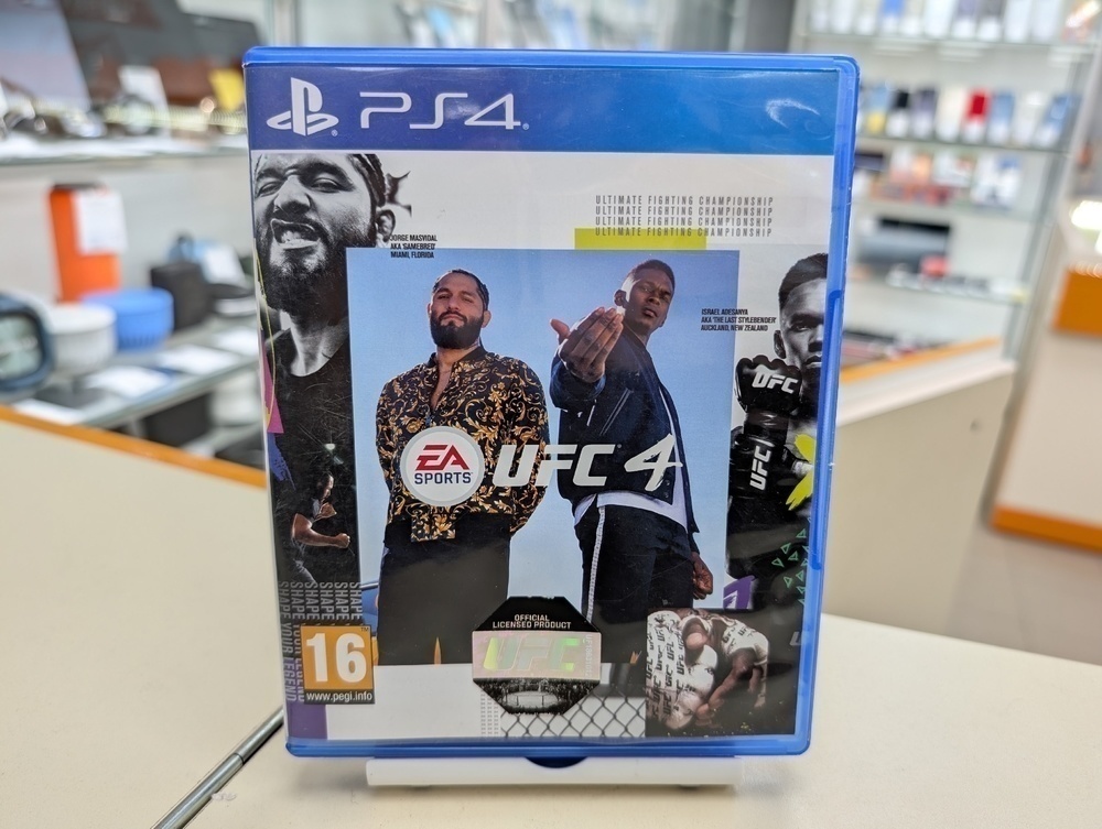 Игра Playstation 4 UFC 4