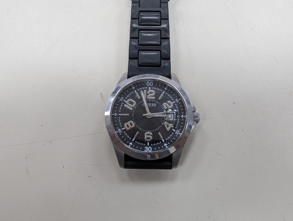 Часы наручные GUESS GW0058G1