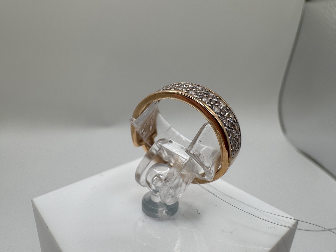 КОЛЬЦО С КАМНЯМИ (Au 585)