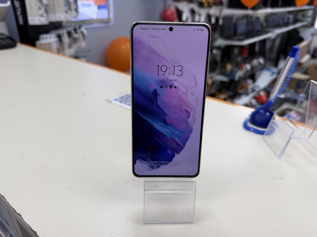 Смартфон Samsung Galaxy S21 5G 8/128