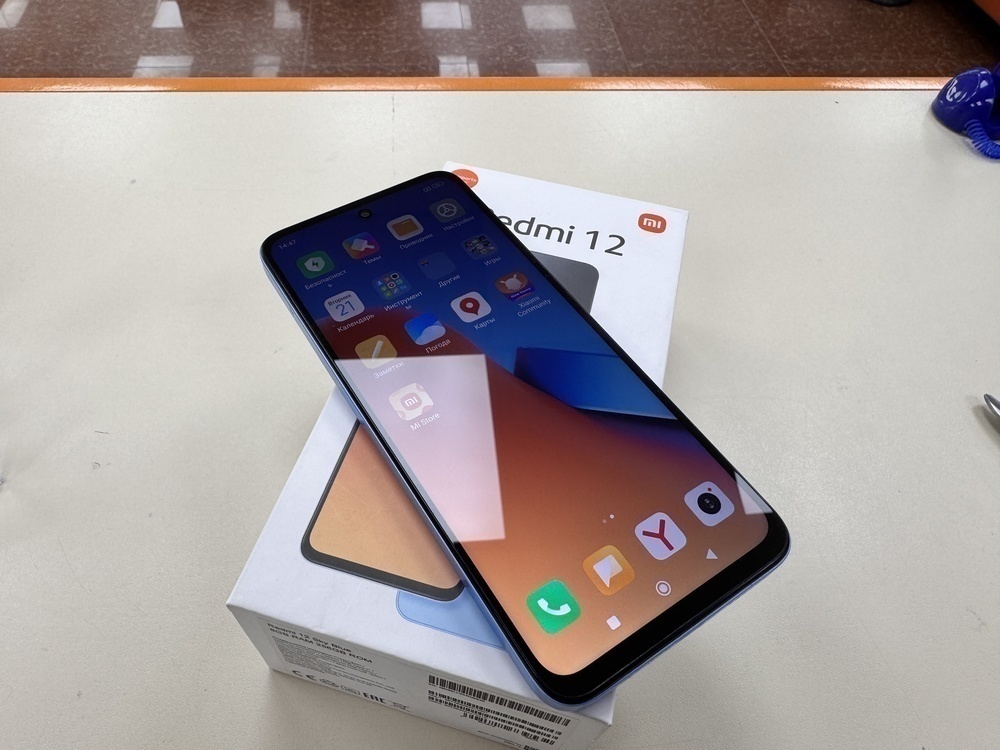 Смартфон Xiaomi Redmi 12 8/256