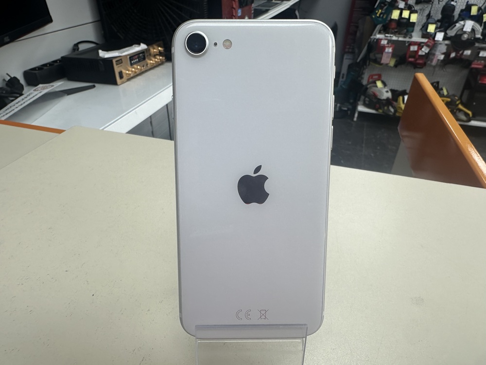 Смартфон Apple iPhone SE 2020 128Gb