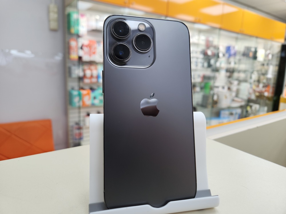 Смартфон Apple iPhone 13 128Gb