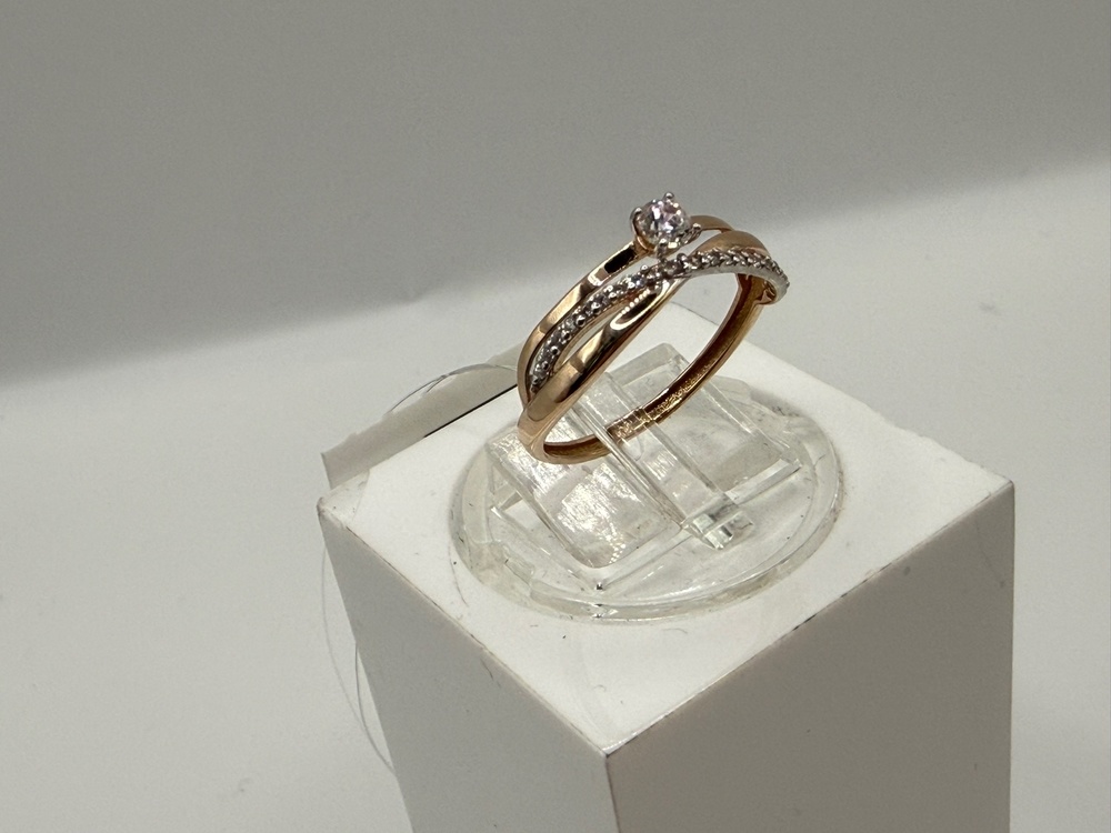 КОЛЬЦО С КАМНЯМИ (Au 585)