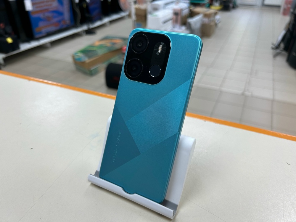 Смартфон Tecno Spark Go 2023 3/64