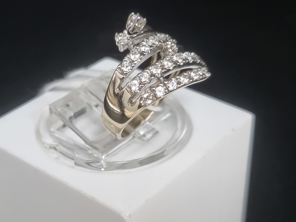 КОЛКМИ585 КОЛЬЦО С КАМНЯМИ (Au 585)