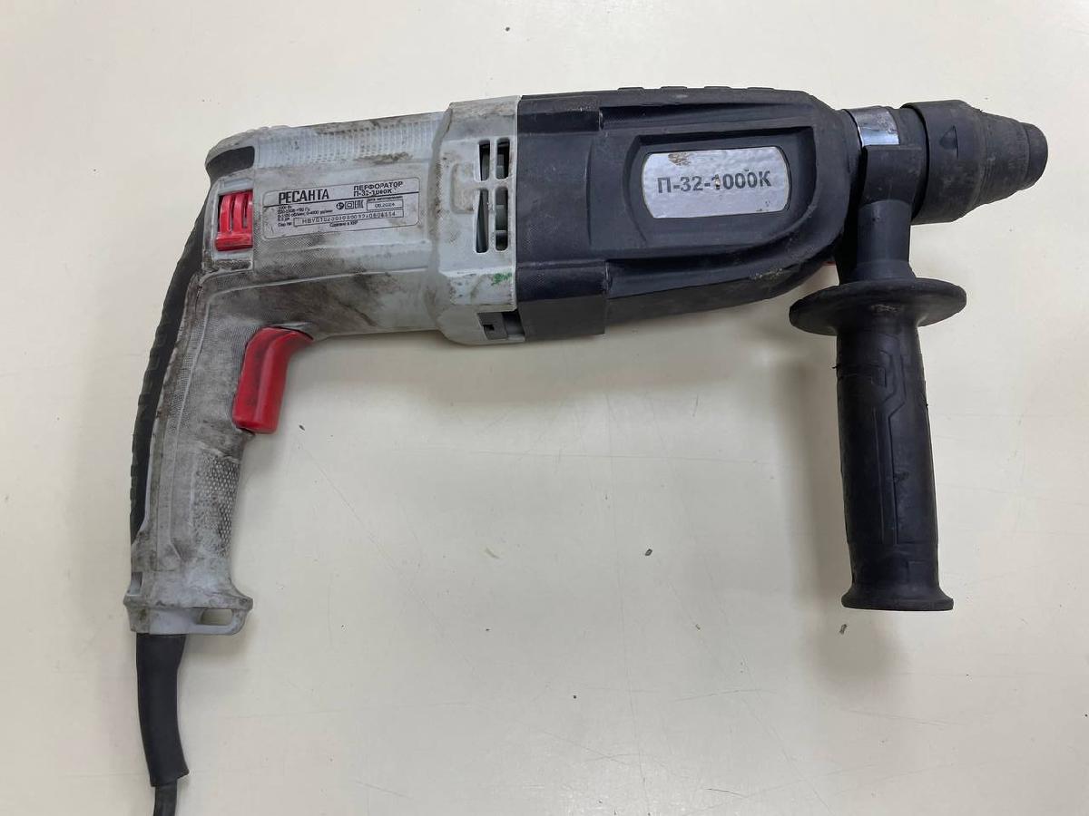 Перфоратор Ресанта П-32-1000К