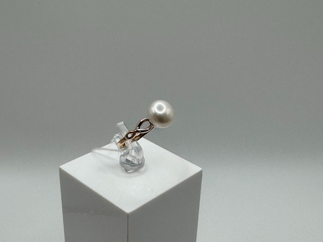 КОЛКМ585 КОЛЬЦО С КАМНЕМ (Au 585)