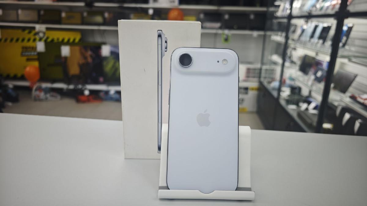 Смартфон Apple Iphone 17 Air 256 Gb