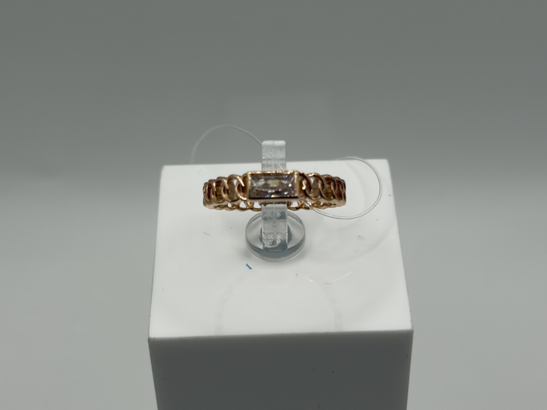 КОЛЬЦО С КАМНЕМ (Au 585)