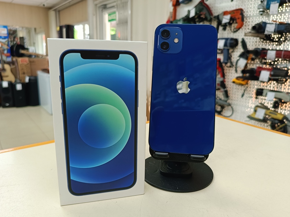 Смартфон Apple iPhone 12 64Gb