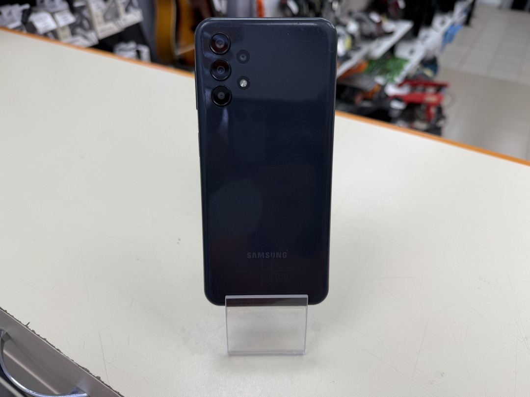 Смартфон Samsung Galaxy A13 3/32