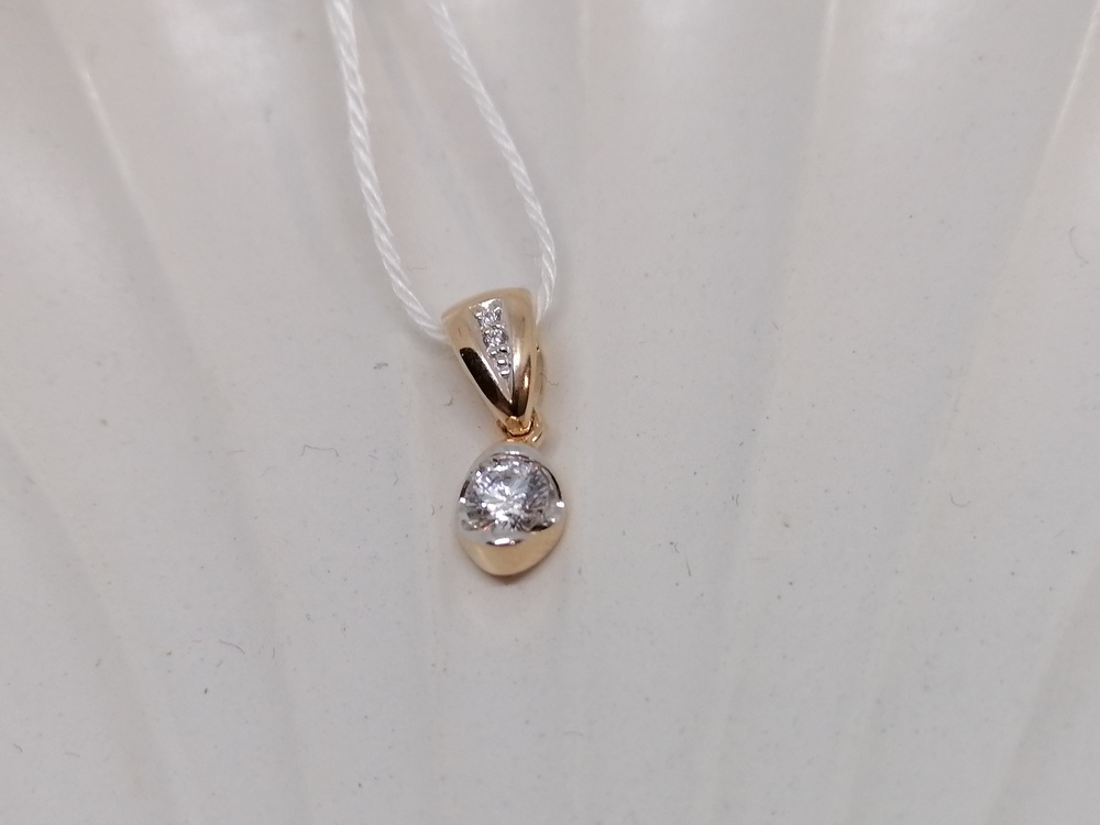 ПОДВЕСКА С КАМНЯМИ (Au 585)