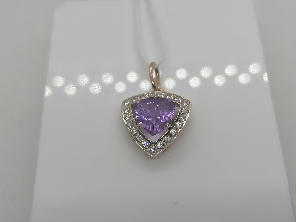 ПОДВЕСКА С КАМНЯМИ (Au 585)