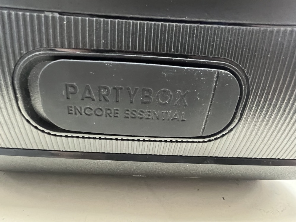 Портативная акустика JBL Partybox Encore Essential