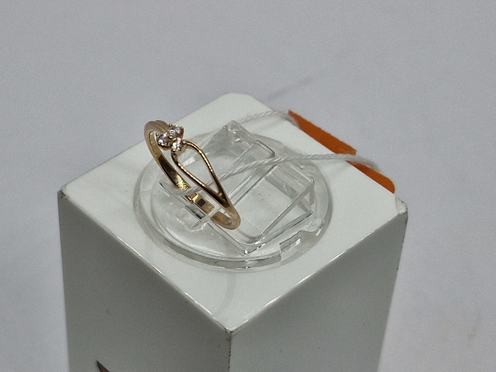 КОЛЬЦО С КАМНЯМИ (Au 585)