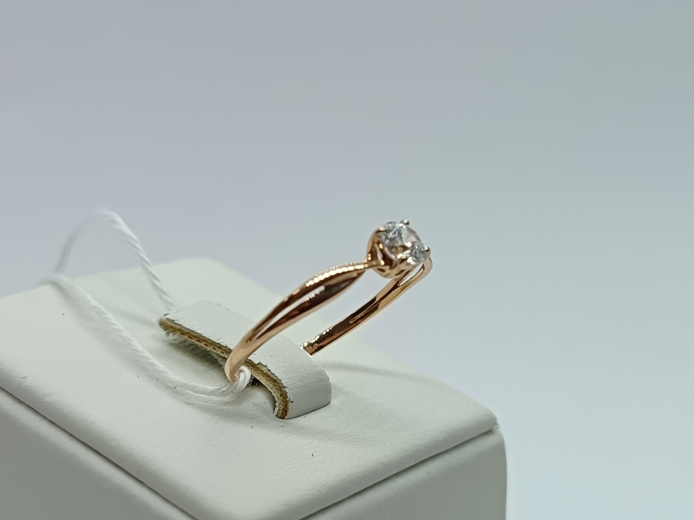 КОЛКМ585 КОЛЬЦО С КАМНЕМ (Au 585)