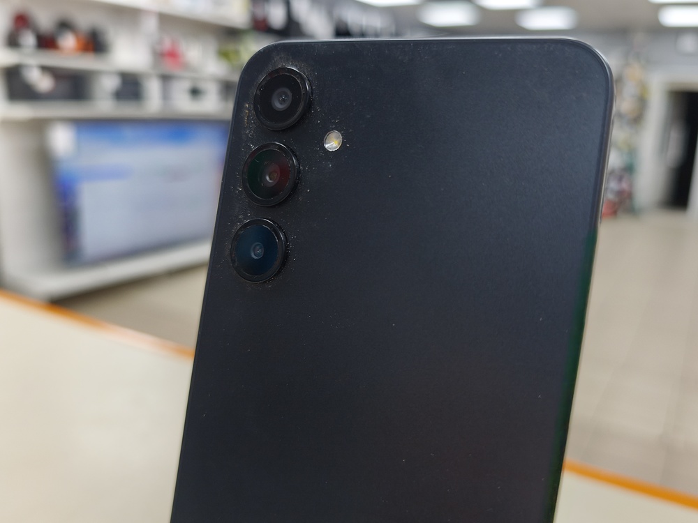 Смартфон Samsung Galaxy A16 4/128