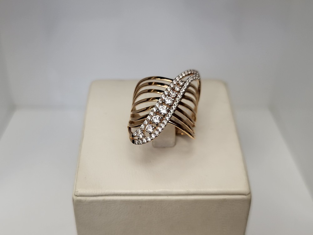 КОЛЬЦО С КАМНЯМИ (Au 585)