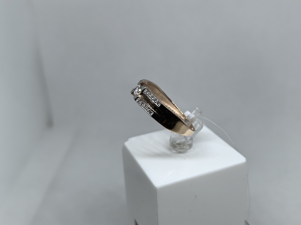 КОЛЬЦО С КАМНЯМИ (Au 585)