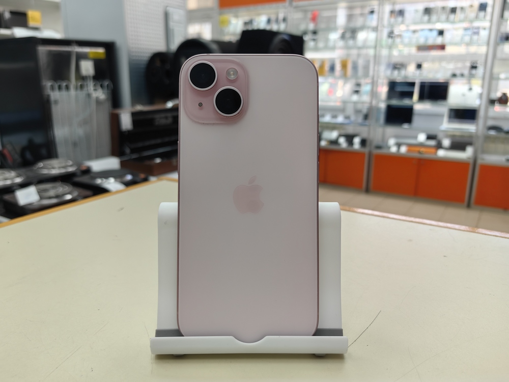 Смартфон Apple Iphone 15 128Gb