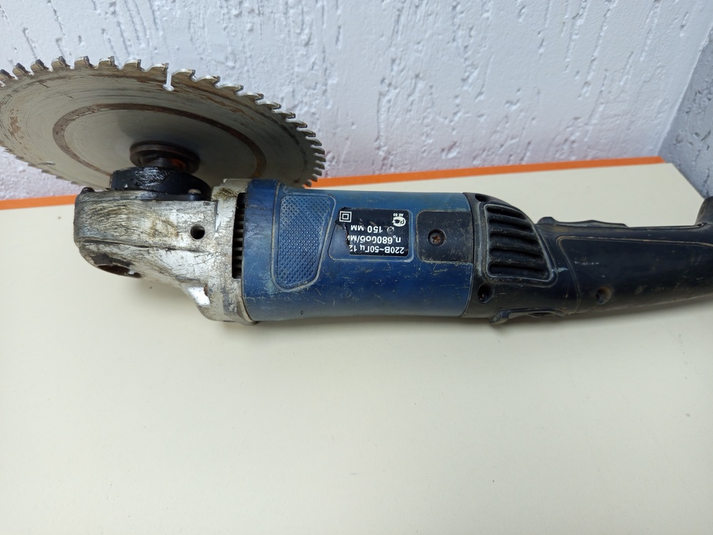 Угловая шлифмашина Диолд МШУ -1.2-150