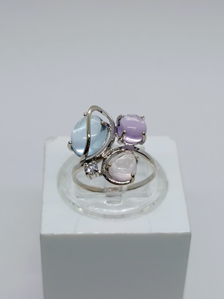 КОЛЬЦО С КАМНЯМИ (Au 585)