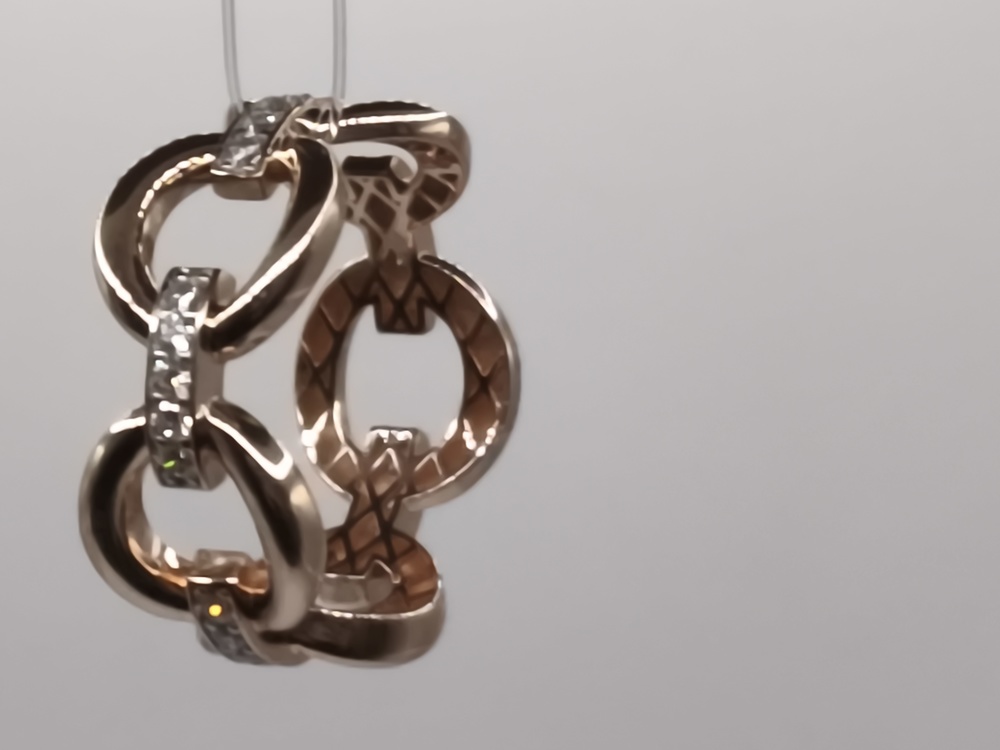 КОЛЬЦО С КАМНЯМИ (Au 585)