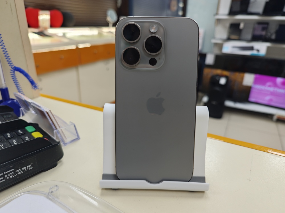 Смартфон Apple Iphone 15 Pro 128Gb