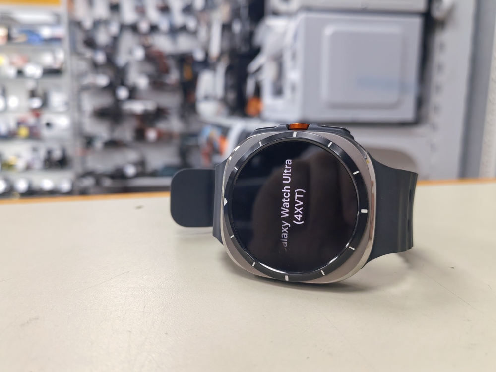 Смарт-часы Samsung Galaxy Watch Ultra 47мм LTE