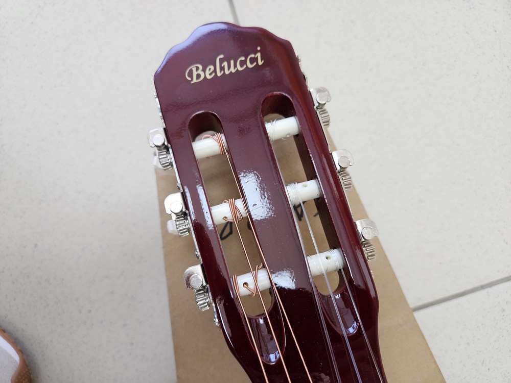 ГИТАРА АККУСТИЧЕСКАЯ Bellucci BC3905