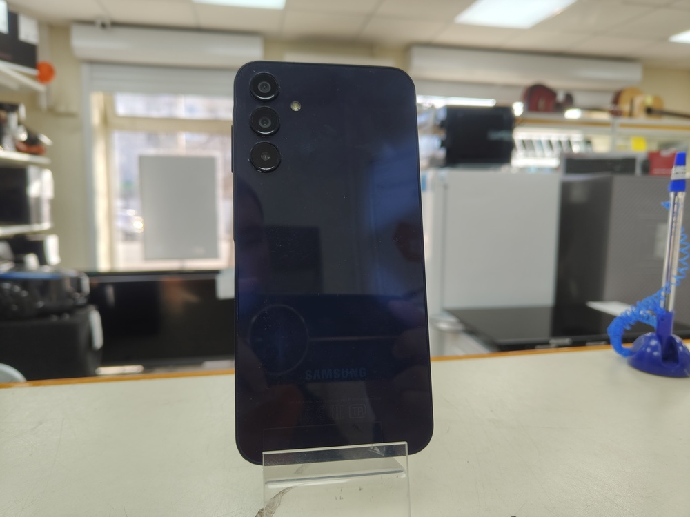 Смартфон Samsung Galaxy A15 4/128