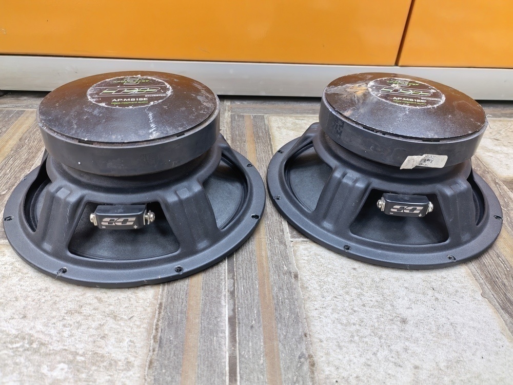 Автоакустика передняя Apocalypse ap-m81se;