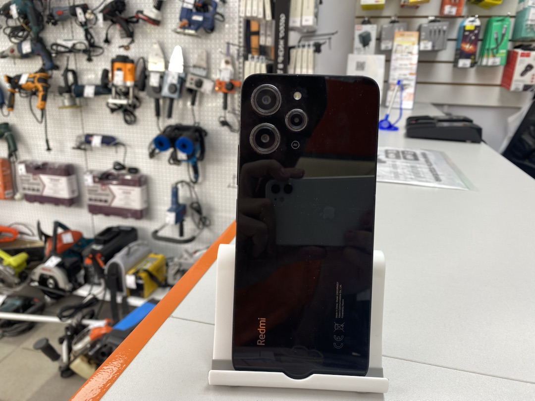 Смартфон Xiaomi Redmi 12 8/256
