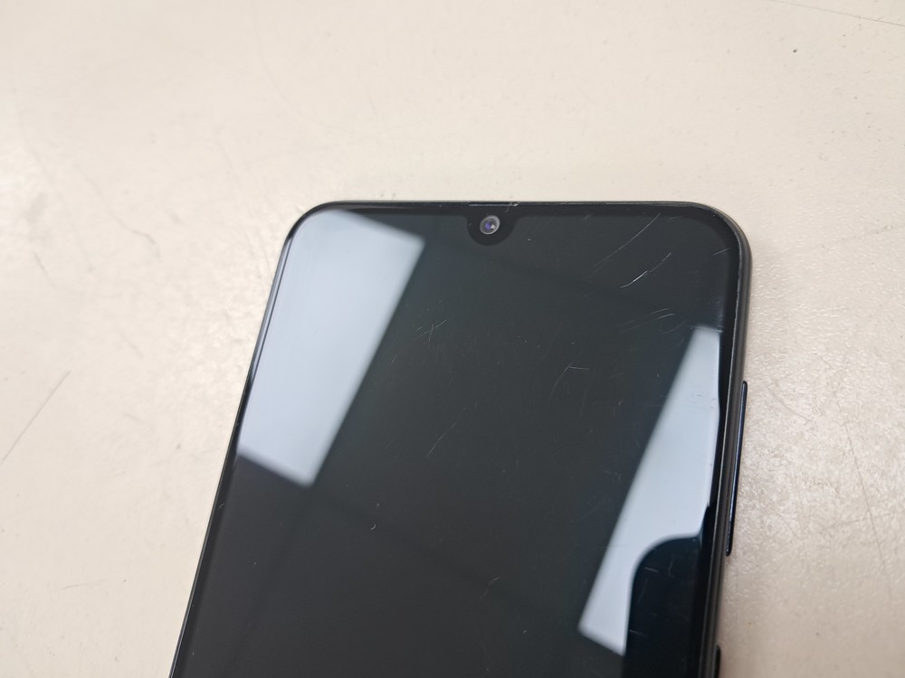 Смартфон Samsung Galaxy A50 4/64