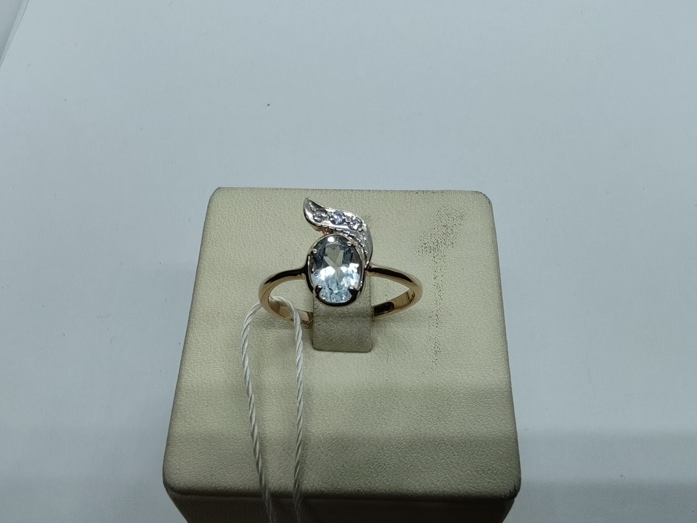 КОЛЬЦО С КАМНЯМИ (Au 585)